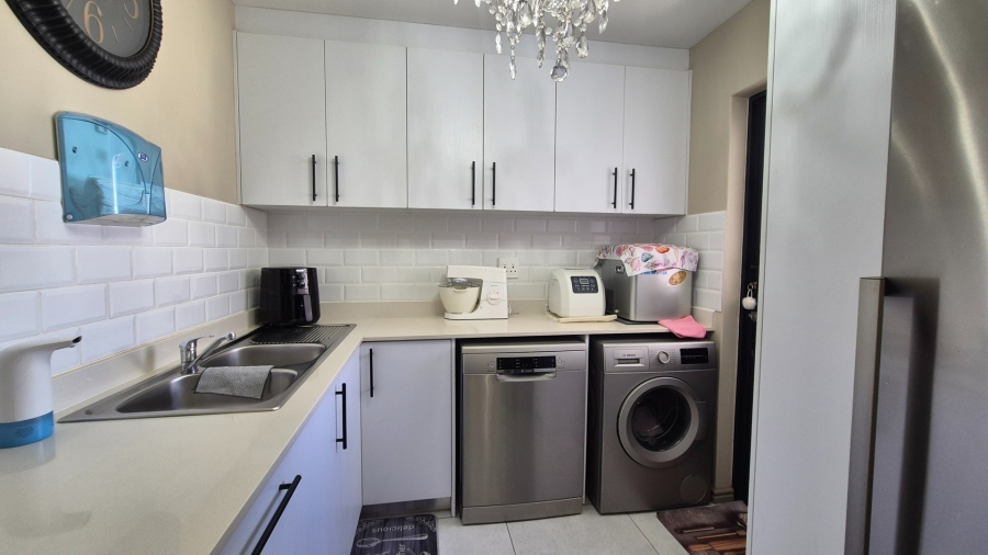 3 Bedroom Property for Sale in Jacobsbaai Western Cape